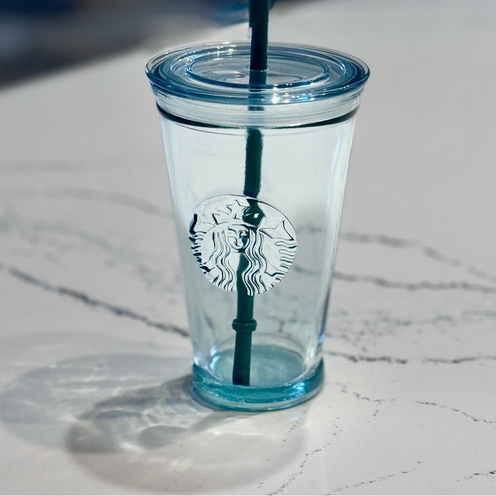 Starbucks Recycled Glass Cold Cup Made in Spain Green Tumbler w Lid Straw